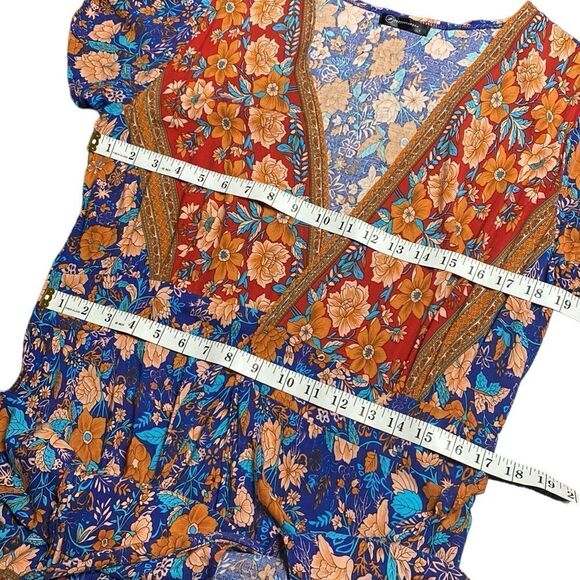 PRETTY GARDEN Floral Lightweight Wrap Deep V Dress - Picture 8 of 9